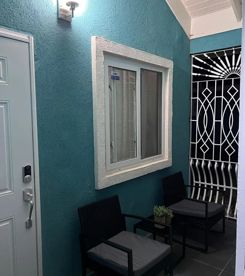Sky View Villas @ Edmund Ridge Estate Montego Bay Guest house