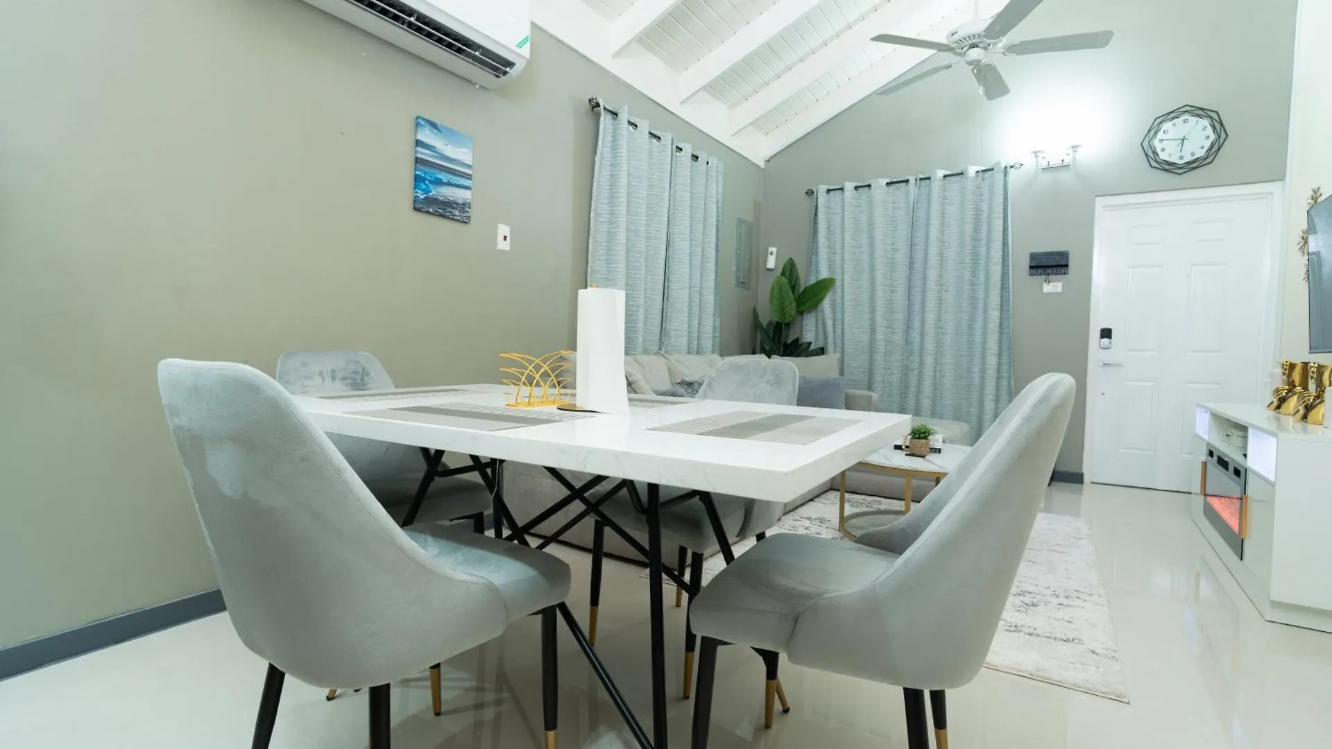 Sky View Villas @ Edmund Ridge Estate Montego Bay 0*,  Giamaica
